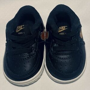 NIKE FORCE 1 CRIB SHOES SZ 1C